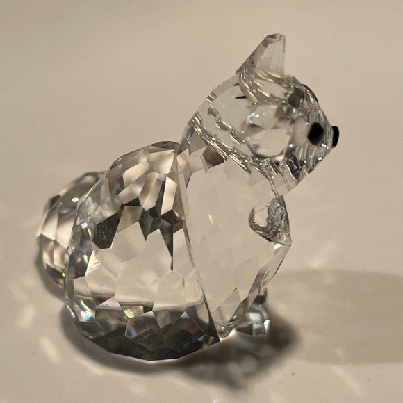Swarovski crystal sitting cat #160799. Retired 2006. In good condition like new. - Picture 10 of 12